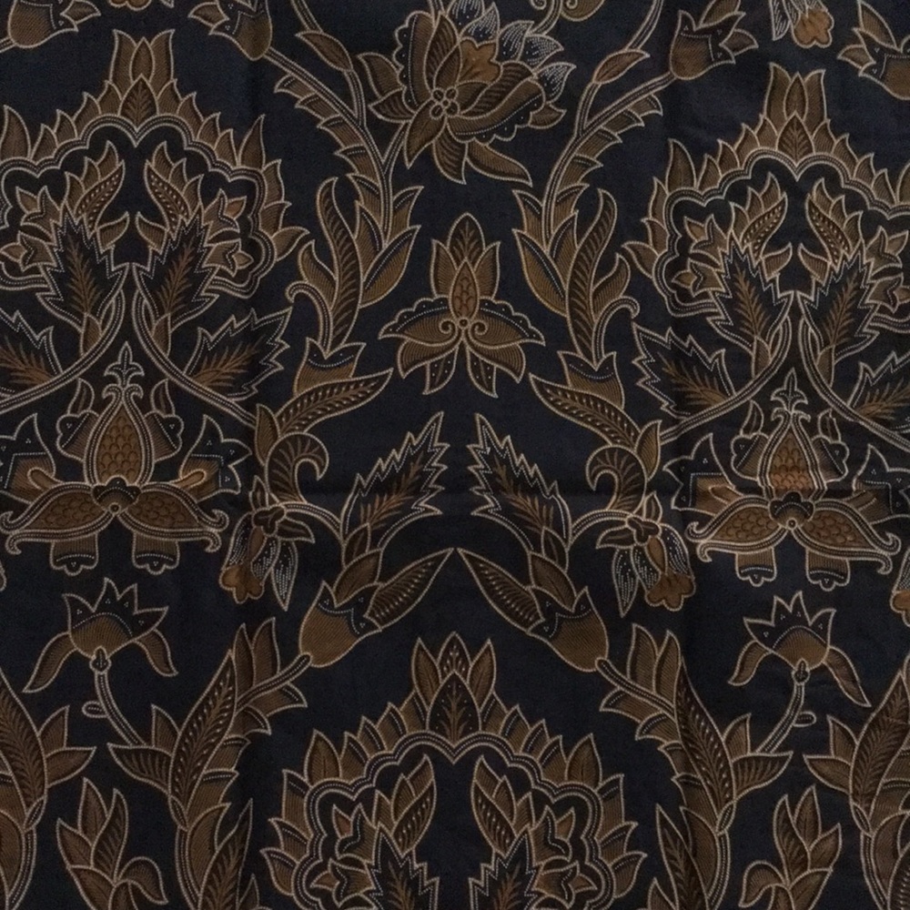 Men’s batik - Picture 3 of 3